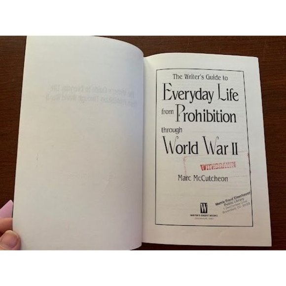 Everyday life from prohibition through WW2 Book - Picture 7 of 13